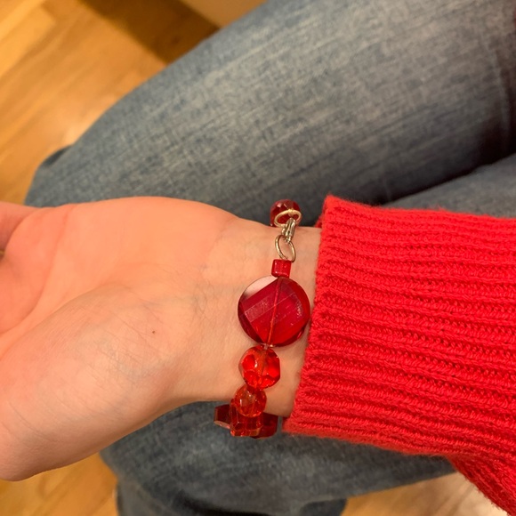 Red Bracelet - Picture 7 of 11